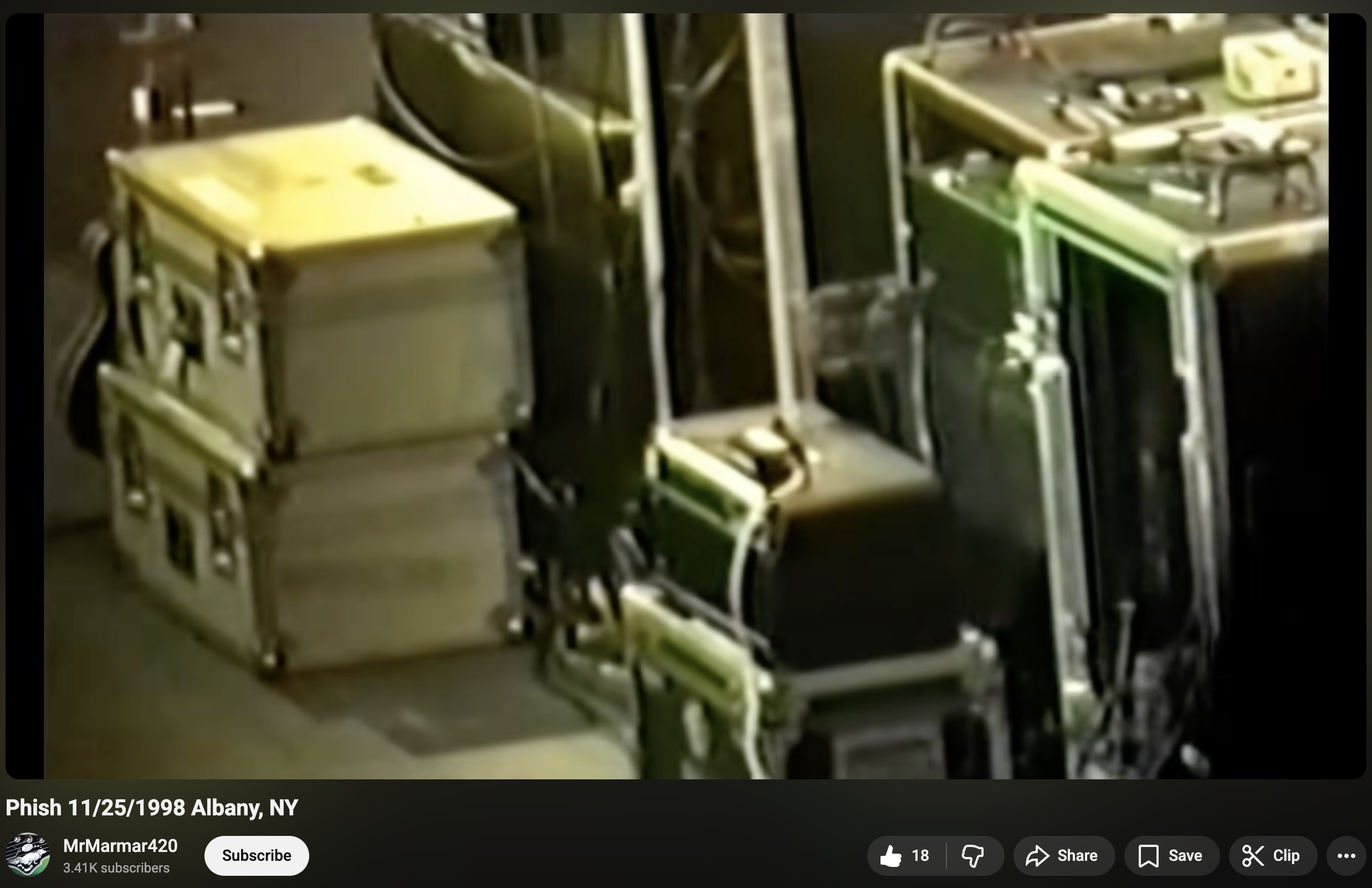 Back of Trey's rig, Pepsi Arena Albany NY, 11/25/98 — Mesa Boogie Mark III powering the Leslie 925